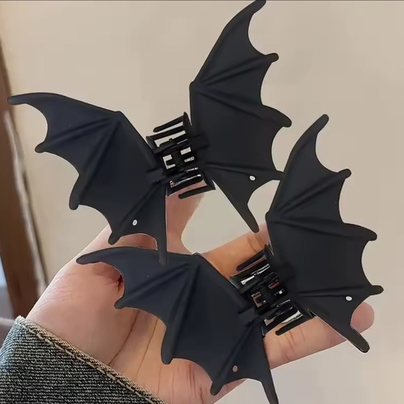 Gothic Black Bat Hair Clip